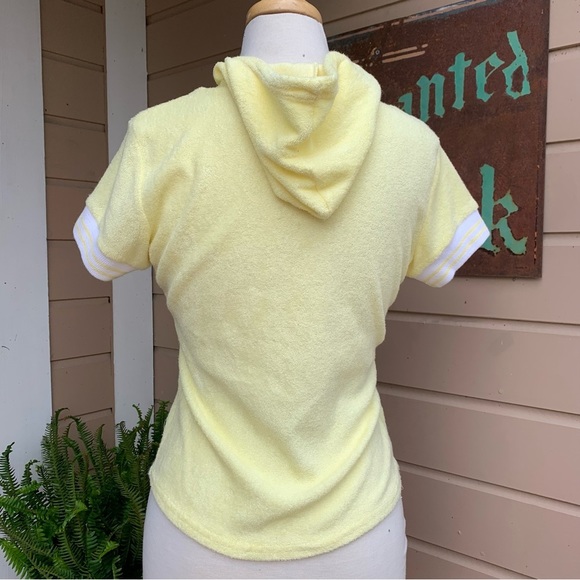 ✨Vintage Terrycloth Top - Picture 3 of 4